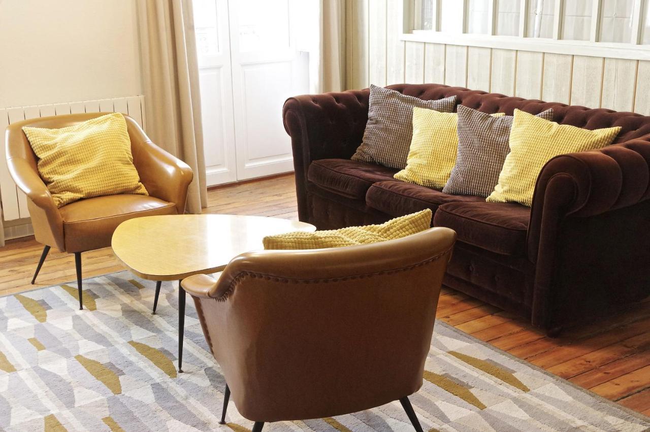 Galeries - Appartement 2 Chambres Avec Parking ボルドー エクステリア 写真